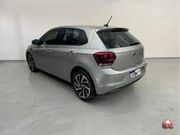 VOLKSWAGEN - POLO - 2021/2021 - Dourada - R$ 87.900,00