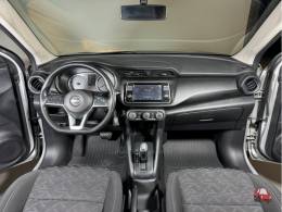 NISSAN - KICKS - 2023/2023 - Prata - R$ 101.900,00