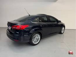 FORD - FOCUS - 2017/2017 - Preta - R$ 71.900,00