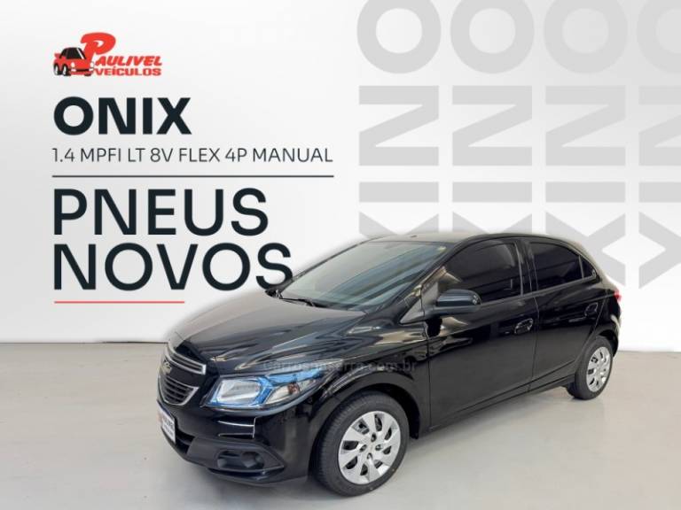 CHEVROLET - ONIX - 2015/2015 - Preta - R$ 47.900,00