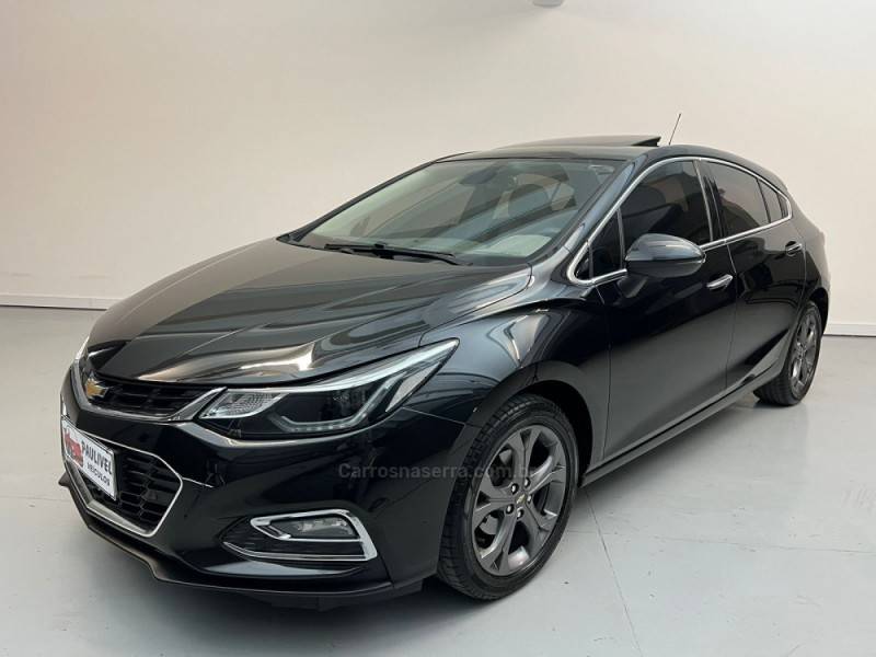 CHEVROLET - CRUZE - 2018/2018 - Preta - R$ 96.900,00