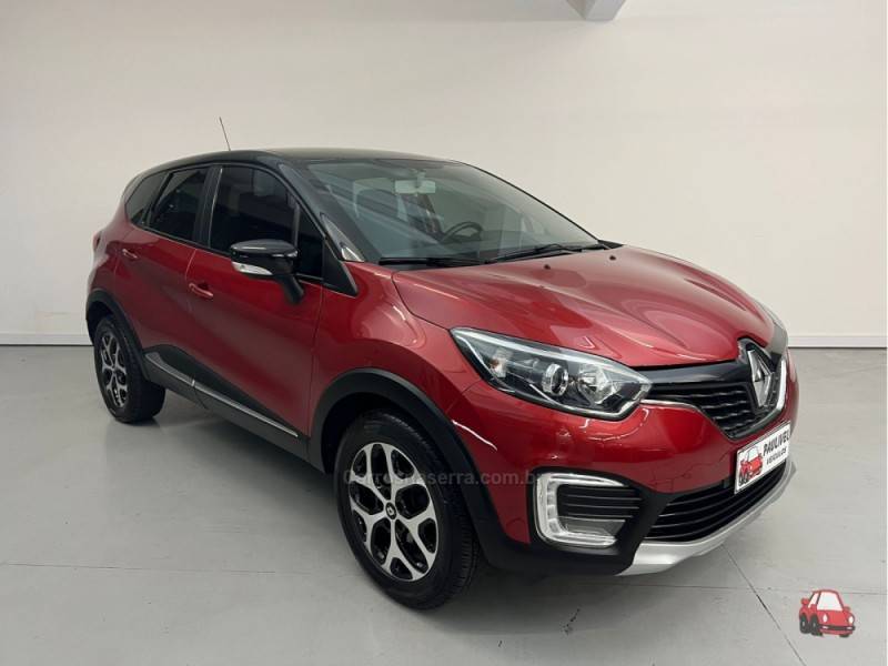 RENAULT - CAPTUR - 2019/2019 - Vermelha - R$ 73.900,00