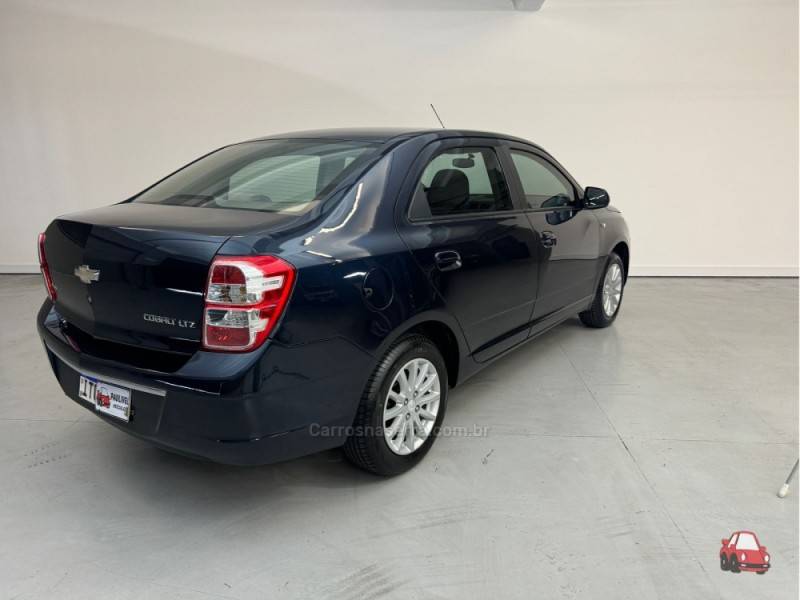 CHEVROLET - COBALT - 2012/2012 - Azul - R$ 36.900,00