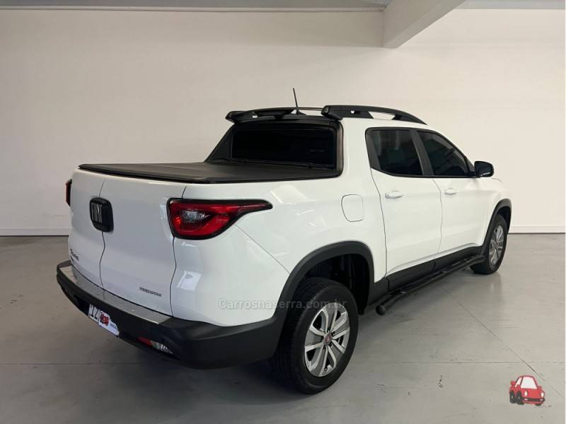 FIAT - TORO - 2020/2020 - Branca - R$ 95.900,00