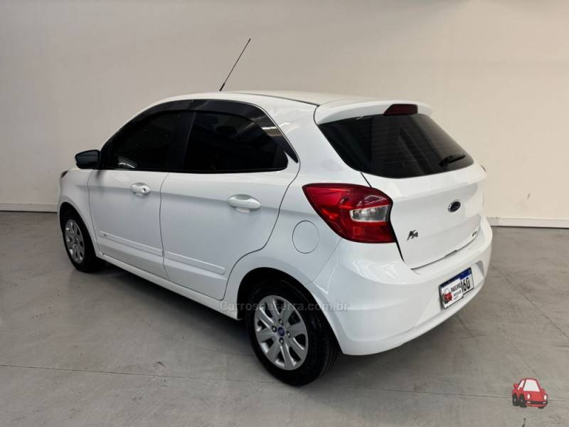 FORD - KA - 2018/2018 - Branca - R$ 42.900,00