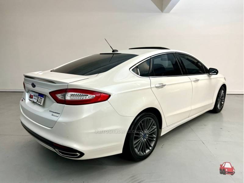 FORD - FUSION - 2014/2014 - Branca - R$ 73.900,00