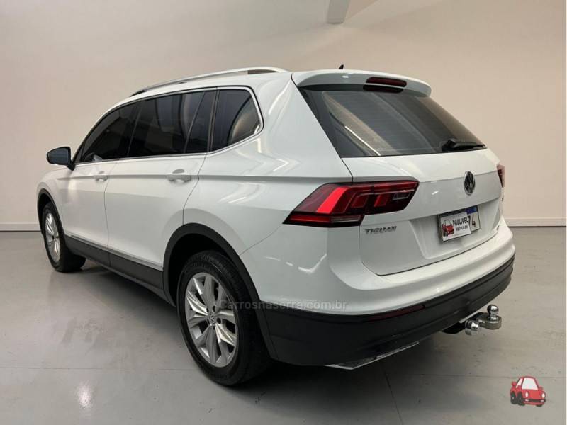 VOLKSWAGEN - TIGUAN - 2019/2019 - Branca - R$ 124.900,00