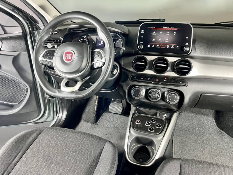 FIAT - CRONOS - 2018/2018 - Cinza - R$ 59.900,00