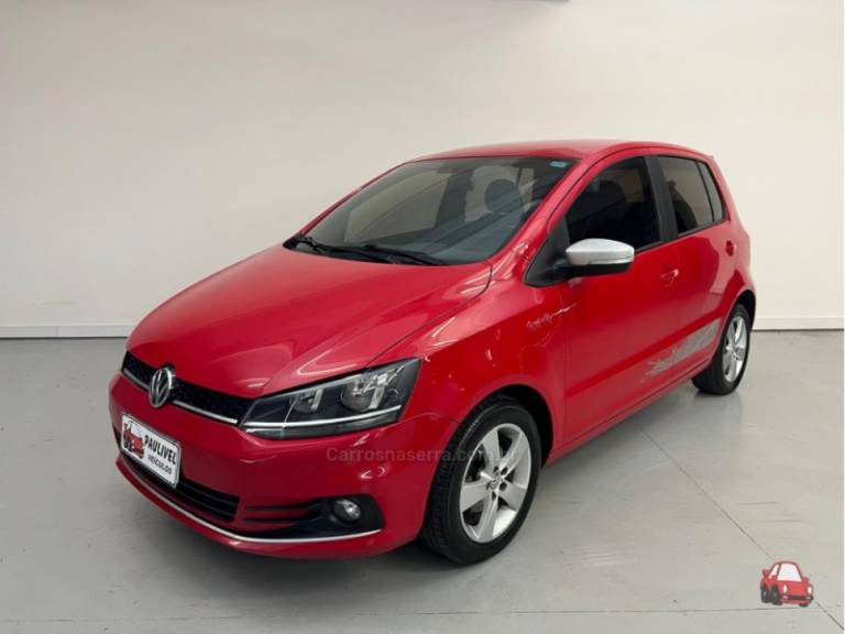 VOLKSWAGEN - FOX - 2016/2016 - Vermelha - R$ 52.900,00