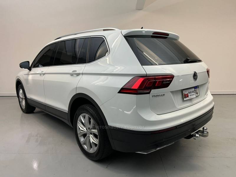 VOLKSWAGEN - TIGUAN - 2019/2019 - Branca - R$ 122.900,00