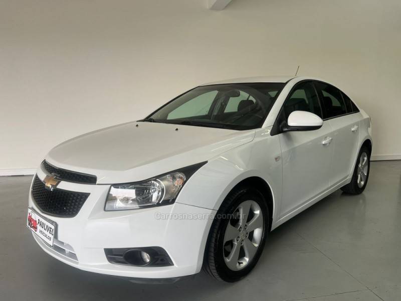 CHEVROLET - CRUZE - 2012/2012 - Branca - R$ 53.900,00