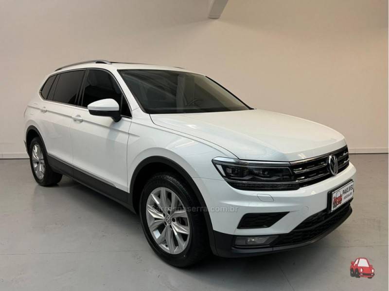 VOLKSWAGEN - TIGUAN - 2019/2019 - Branca - R$ 124.900,00