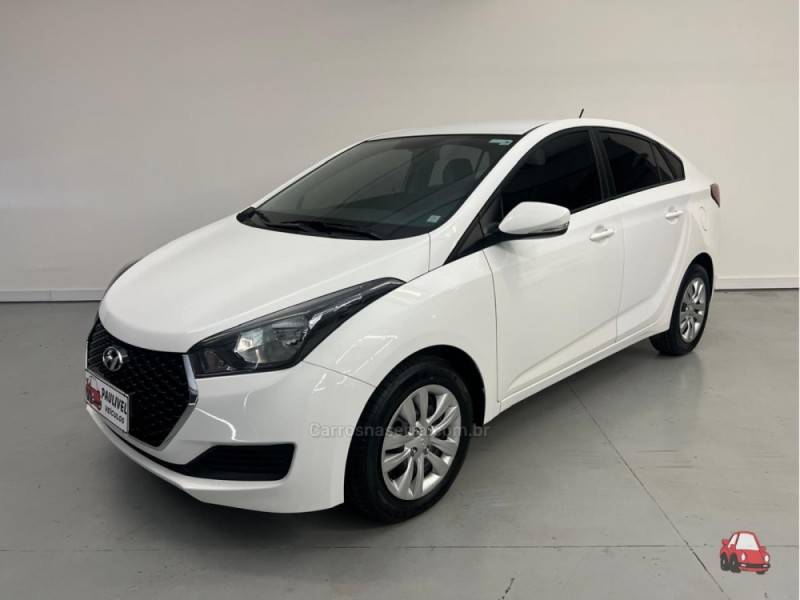 HYUNDAI - HB20S - 2019/2019 - Branca - R$ 63.900,00