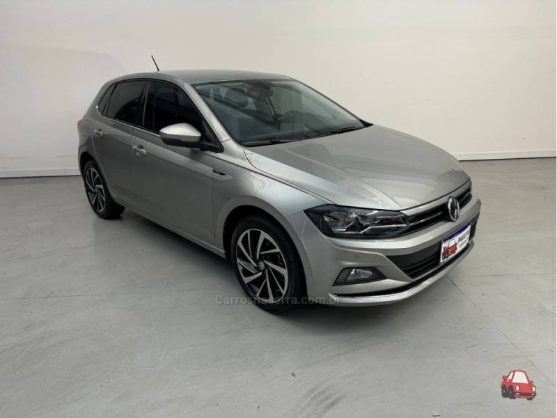 VOLKSWAGEN - POLO - 2021/2021 - Dourada - R$ 87.900,00