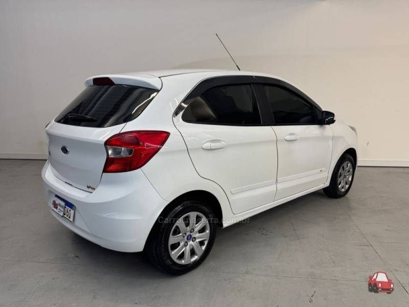 FORD - KA - 2018/2018 - Branca - R$ 42.900,00