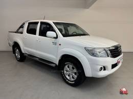 TOYOTA - HILUX - 2014/2014 - Branca - R$ 99.900,00